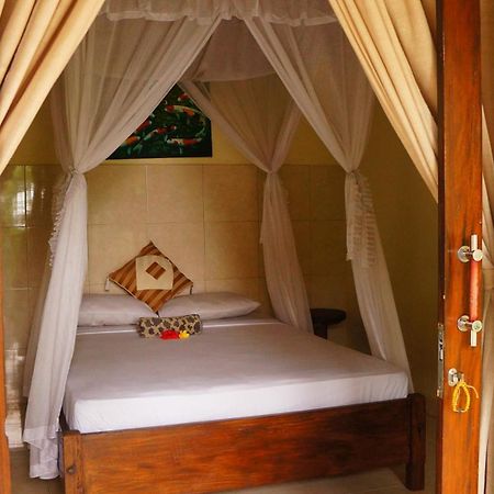 Rumahku Homestay Αμέντ Εξωτερικό φωτογραφία