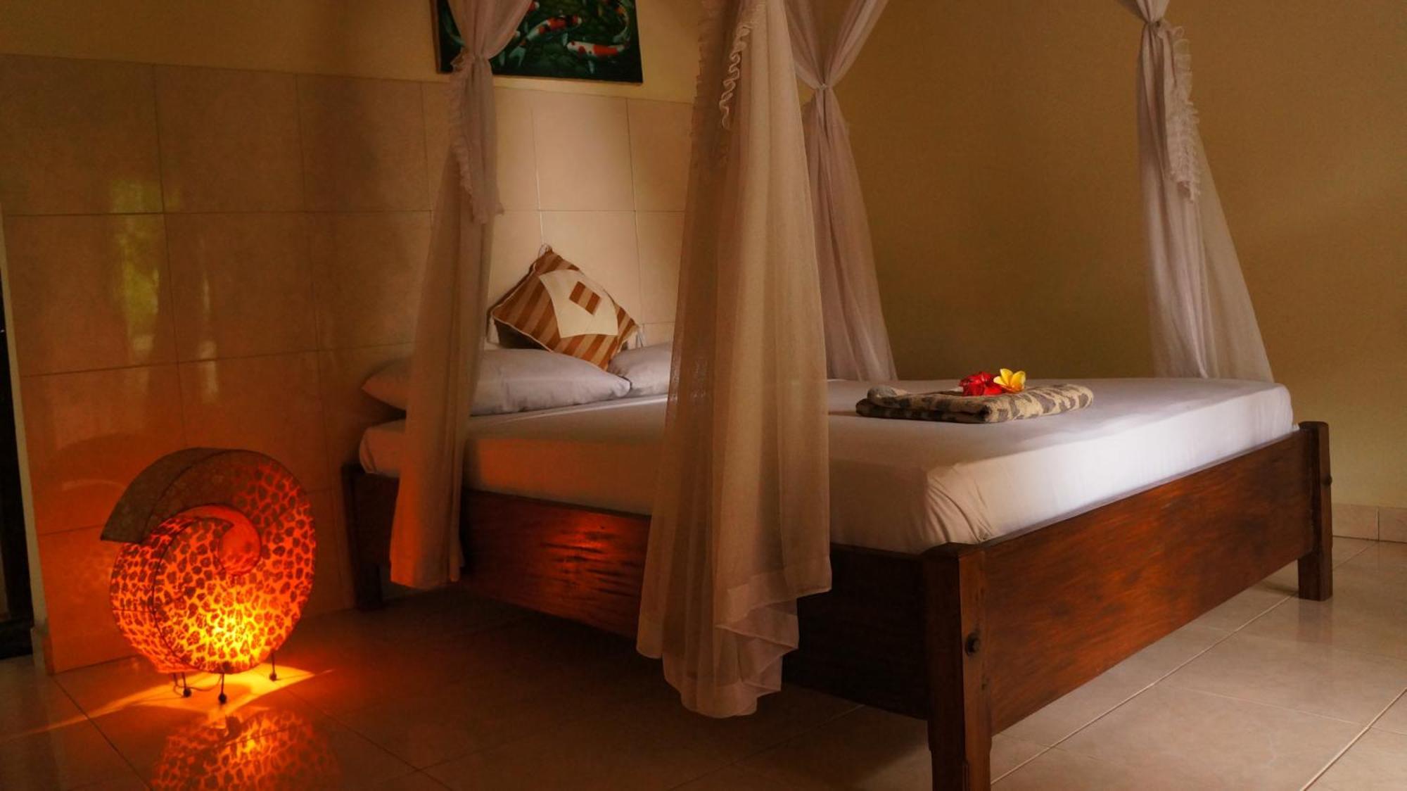 Rumahku Homestay Αμέντ Εξωτερικό φωτογραφία